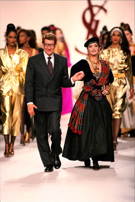 Yves Saint Laurent: Quién fue el diseñador, historia y películas 